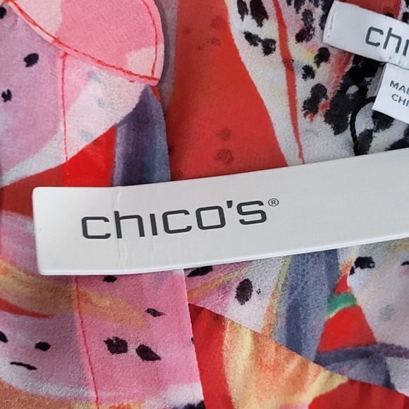 Chicos Pleated Sleeve Blouse Dreamy Lily Floral Watermelon Punch Red Pink 1.5 - Picture 11 of 15